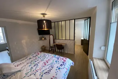 Image de Appartement-Gaby-en Ville-Douche-Vue ville