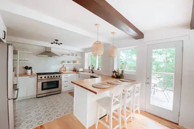 Image de The Paddle House - four season waterfront property in the heart of Muskoka