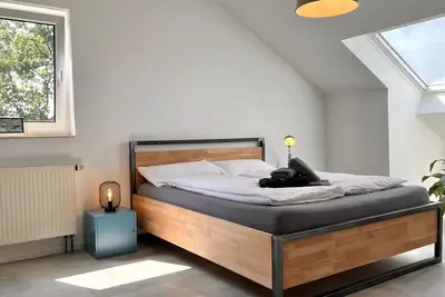 Image de Modern 2br appartement with Netflix, 50mbit wifi close to Panarbora