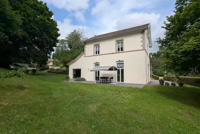 Image de Maison de campagne tout confort avec jardin, à 15 min d'Épinal, idéale pour familles et randonneurs
