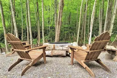 Image de Cozy Cove Cabin: 3br 2ba Modern Comfort Meets Rustic Charm