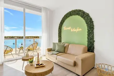 Image de Hollywood Beach|Front Bay View  - Amazing Pool