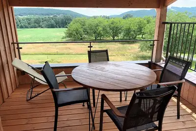 Image de Le Séchoir des acacias, Gîte \"Les Falaises\" of 85m2 with heated swimming pool.