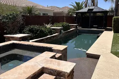 Image de Beautiful quiet Az getaway with heated pool, pool table, 2 king beds+ Str0000361