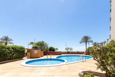 Image de Bel appartement pour 6 personnes avec Wifi, piscine, Tv et balcon