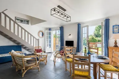 Image de Merveilleuse maison de vacances privée pour 4 personnes avec Wifi, Tv, terrasse et animaux admis