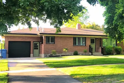 Image de Rustic Abode Entire Home- Near Logan