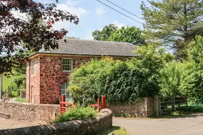 Image de 1 The Coach House, family friendly, with a garden in Yarde