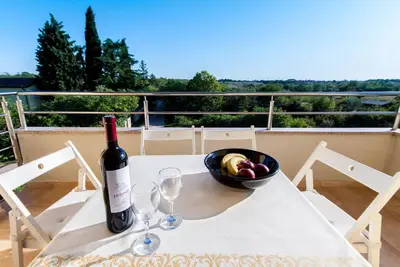 Image de Appartement de vacances pour 4 personnes env. 45 qmà Monterol, Istrie (Istrische Riviera)