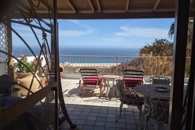 Image de Beautiful Pacific View Two Bedroom Two Bath Home Sleeps 6