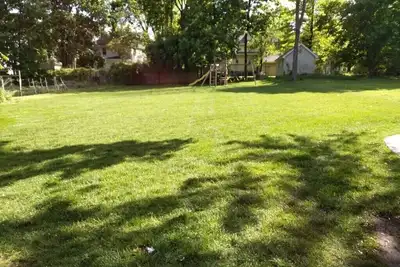 Image de Big house 10 minutes to Fifa and close to Nyv