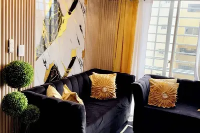 Image de Private 3br Home with Rooftop & Parking, Fast Wi-Fi