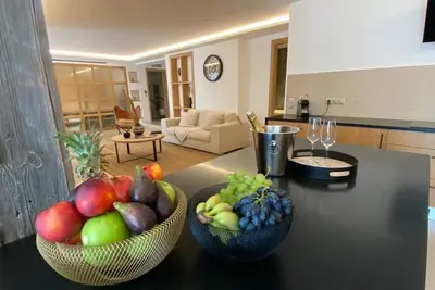 Image de Appartement type Loft au cœur de Sainte-Maxime.