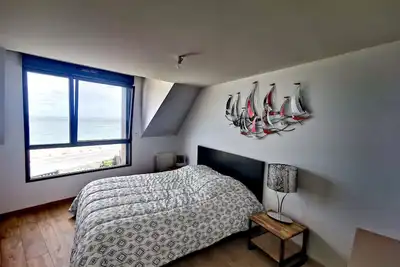Image de Maison face Ă la mer et Ă quelques pas de la plage