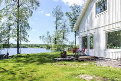 Image de Belle maison à örebro avec WiFi