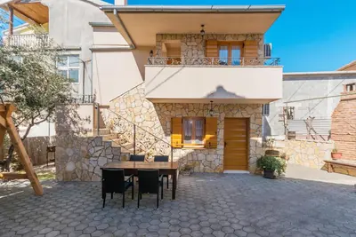 Image de Magnifique maison à Bibinje avec WiFi