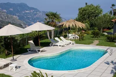 Image de Villa Magnolia piscine 3br / 2ba, jardin