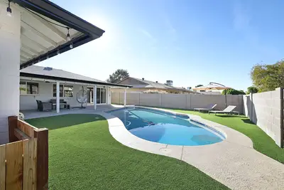 Image de Modern Tempe Getaway with Pool & Game Room