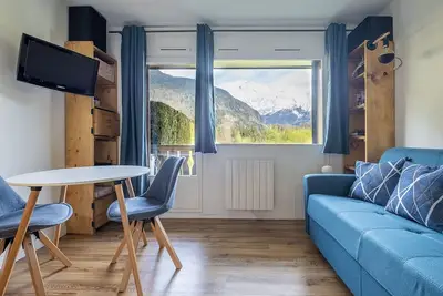 Image de Studio Moderne Avec Vue