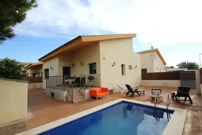 Image de \"Mar i Cel\"@Marisol : 220m de la plage, piscine privée, A/C, WiFi, plage pour chiens