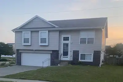 Image de Cozy Omaha Home