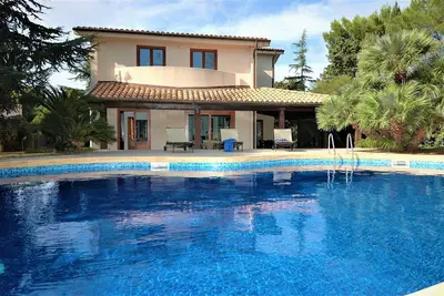 Villa Vittoria, with private pool
