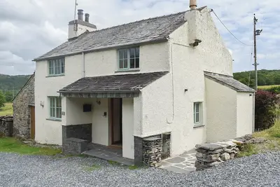 Image de The cottage is based in the perfect location as a gateway to all of the South Lakes.