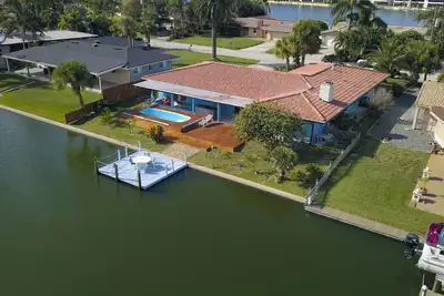 Image de Cocoa Beach canal front heated pool villa