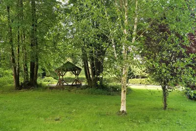 Image de Own door apartment surrounded by mature gardens in the Wicklow mountains