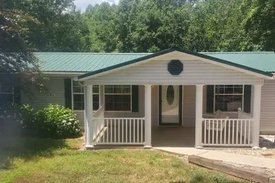 Image de Near Dale Hollow Lake