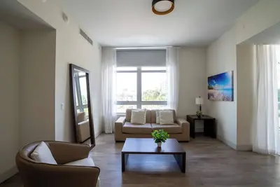 Image de Hollywood Beach Steps Away - Amazing Apartment!