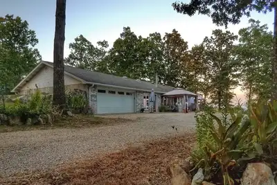 Image de RockStack Retreat @ Eminence, Mo