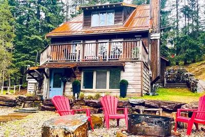 Image de Spacious 5 bedroom Panorama Mountain Retreat!