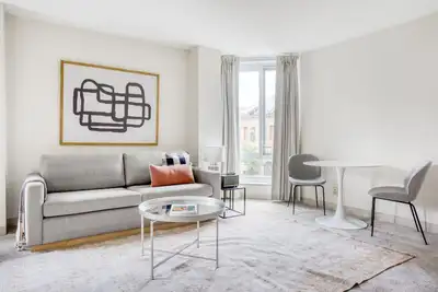 Image de Prime Back Bay 2br/2b steps from Prudential Center, by Blueground