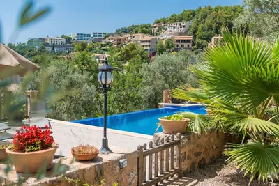 Image de Avec vue sur les montagnes et piscine - Villas Ca'n Tamany et Ca'n Baixo