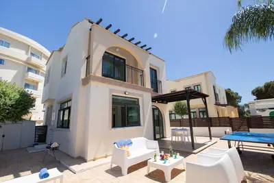 Image de 3 bedroom villa in the center of Protaras