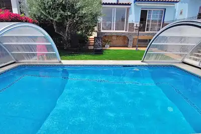 Image de Magnífica y Espaciosa Villa con Piscina y Jardin