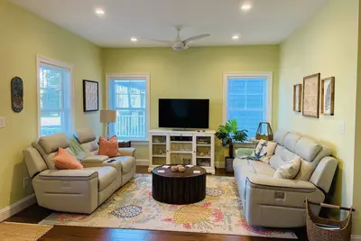 Image de Old Bay Getaway - Chesapeake Properties