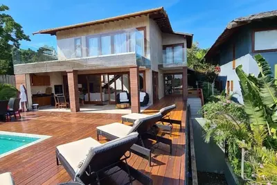 Image de Splendor and Comfort at your disposal in the best location in Arraial. 6 suit