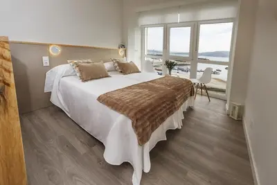 Image de Seaview studios gallery window Muxia / Seaview studios gallery window Muxia