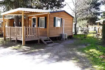 Image de Chalet Confort 16 m² - 1 chambre - climatisation (possibilité couchage d'appoint) 4 personnes