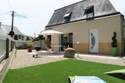 Maison rénovée avec Wifi, jardin, à 450m du centre de Perros-Guirec