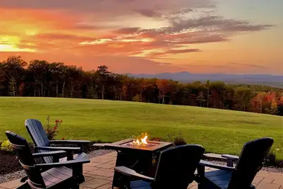Image de New! Mountain Breeze House +250 Acres Farm And Forest