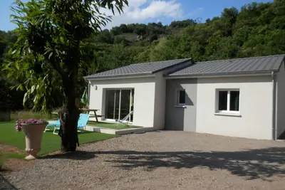 Image de Maison Avec  Vue - Terrain Attenant, Terrasse, Climatisation - Calme & Nature