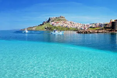Image de Squisito Trilocale Piano Terra Vista Mare, con Piscina in Comune