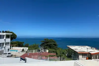 Image de Belle vue sur l'océan et l'île Desecheo, à 8 min au nord de Rincon