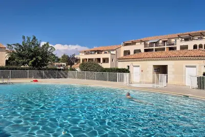 Image de Appart spacieux avec terrasse et piscine à 5'à pied de la plage