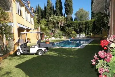 Image de House divided in three full apts with private pool