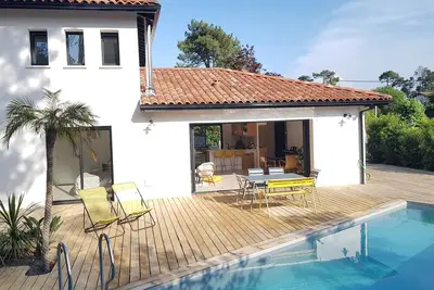 Image de Villa Chiberta Avec Piscine à Côté de la Plage
