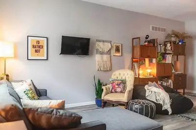 Image de Chic Philly Townhouse with Patio in Brewerytown!